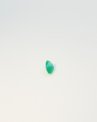 Esmeralda Natural en Talla Pera .68ct