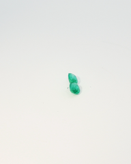 Pareja de Esmeraldas Naturales de Talla Ovalada peso total .71ct